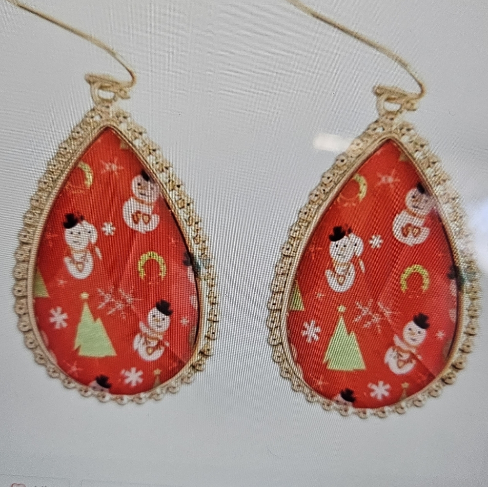 A Girl Thing Festive Snowman Earrings